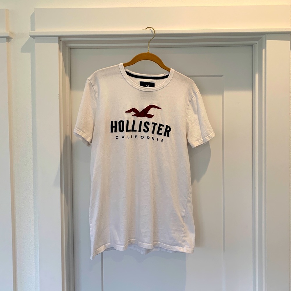 Hollister T-Shirt